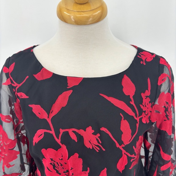 Alex Evenings Black & Red Floral Layered Asymmetrical Hem Blouse, Small - Picture 3 of 17